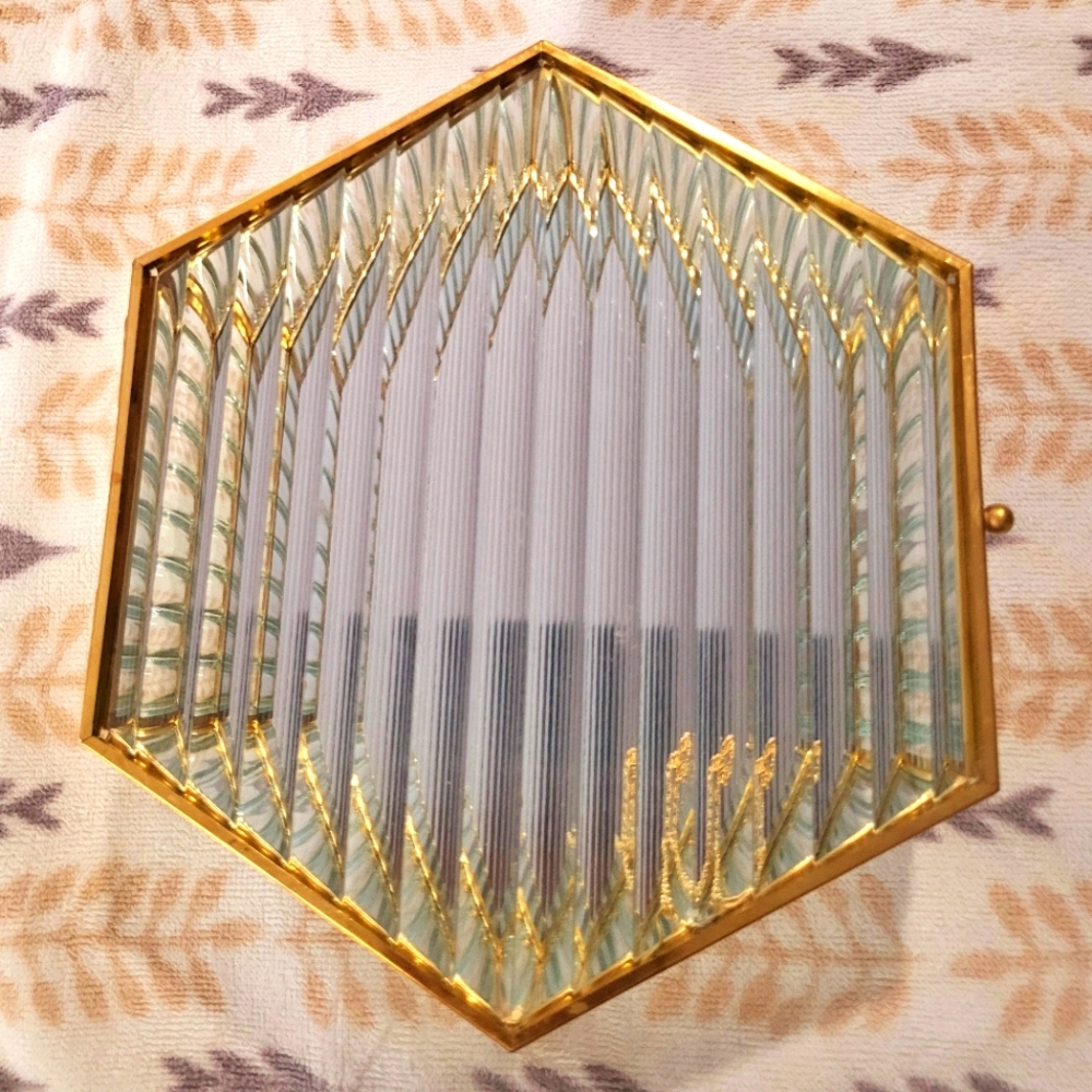 Hexagon jewelry box